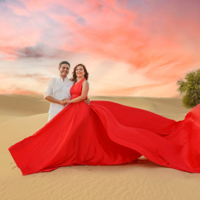 Dubai Desert Flying Dress Videography Tour in Dubai: Gallery Photo zm45v8 Dubai Desert Flying Dress Videography Tour in Dubai: Gallery Photo zm45v8