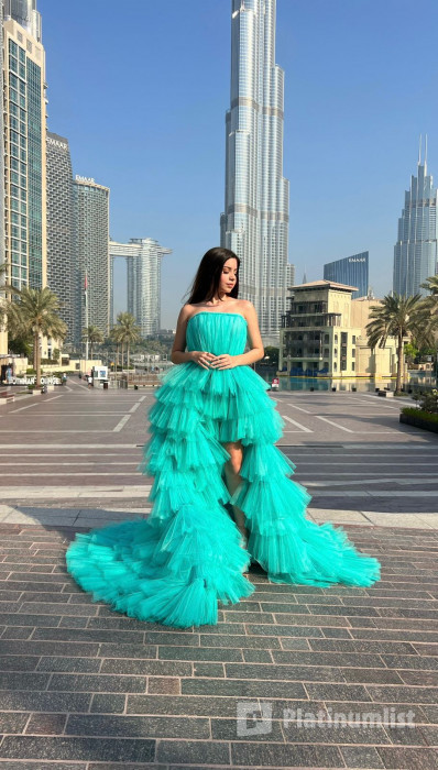 Burj Khalifa Flying Dress Videography Shoot in Dubai: Gallery Photo nk5vbw Burj Khalifa Flying Dress Videography Shoot in Dubai: Gallery Photo nk5vbw