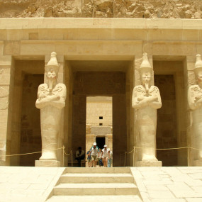 Luxor day tour with Nile cruise and lunch from Hurghada in Hurghada: Gallery Photo zm45d6