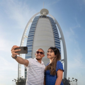 Inside Burj Al Arab Tour including Gold Cappuccino at UMA in Dubai: Gallery Photo n08mk6