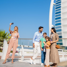 Photo de Inside Burj Al Arab Tour Experience dans Dubai : Galerie Photo n14mp6