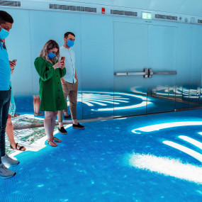 Photo from زيارة منصة " ذا فيو" في نخلة جميرا + نكست ليفل عبر المسار السريع (غير ساعات الذروة) in دبي: Gallery Photo z7ym2x