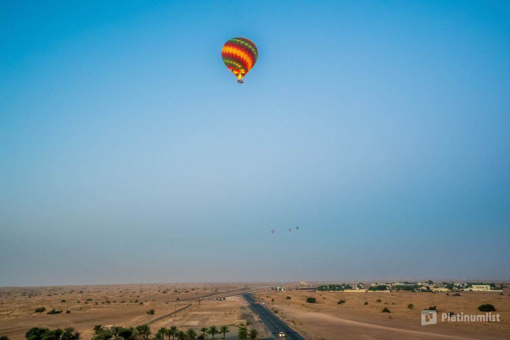 Sunrise Hot Air Balloon Experience with Free Transfers in Dubai: Gallery Photo 3dk6rb Sunrise Hot Air Balloon Experience with Free Transfers in Dubai: Gallery Photo 3dk6rb