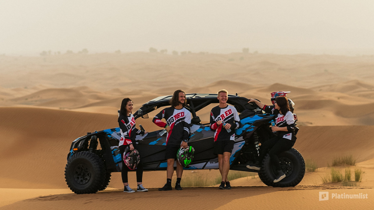 n08mbq استديو الصور :دبي في رحلة على دراجات باجي في دبي لهواة المغامرة وعشاق الصحراء