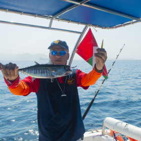 Private fishing boat tour in Muscat: Gallery Photo 35dmw4