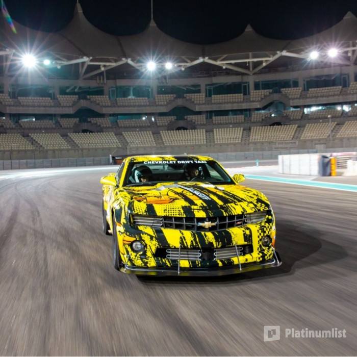 Yas Marina Circuit Passenger Ride - Chevrolet Camaro Drift Taxi in Abu Dhabi: Gallery Photo 3dk656 Yas Marina Circuit Passenger Ride - Chevrolet Camaro Drift Taxi in Abu Dhabi: Gallery Photo 3dk656