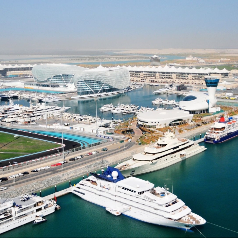 Photo de Yas Marina Circuit Venue Guided Tour dans Abu Dhabi : Galerie Photo n6bm4w