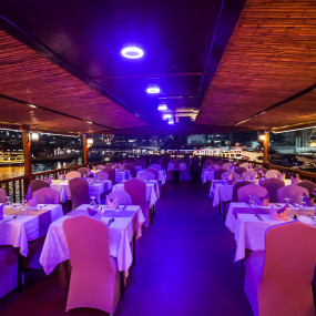 Photo from Dinner Cruise In Dubai Marina in Dubai: Gallery Photo 3y5yob
