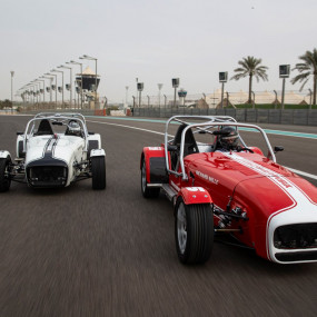 Yas Marina Circuit Passenger Ride - Caterham Seven 360 in Abu Dhabi: Gallery Photo z91e2q Yas Marina Circuit Passenger Ride - Caterham Seven 360 in Abu Dhabi: Gallery Photo z91e2q