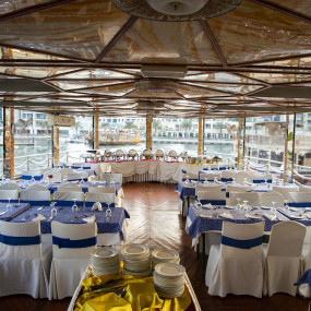 zmwr6n استديو الصور :دبي في New Year’s Eve CREEK CRUISE zmwr6n استديو الصور :دبي في New Year’s Eve CREEK CRUISE