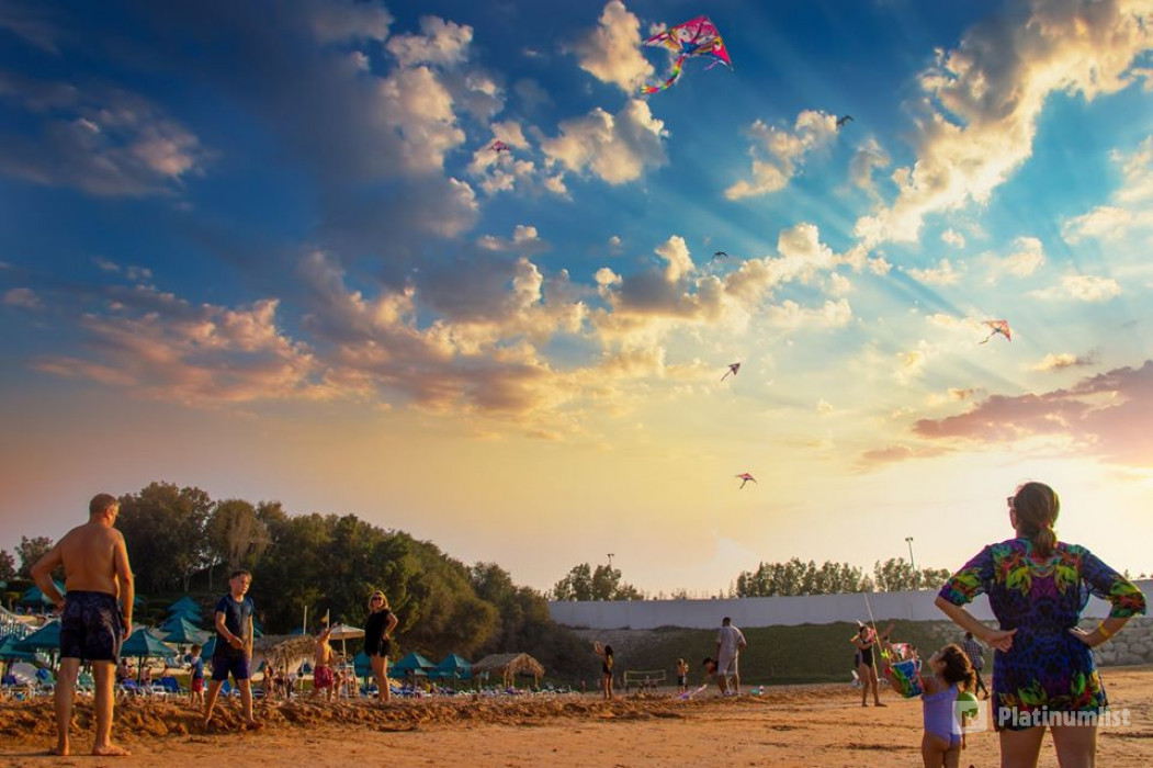 zo8g43 استديو الصور :دبي في New Year Glamping Style zo8g43 استديو الصور :دبي في New Year Glamping Style