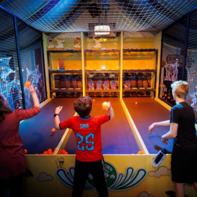 Tickets for the Phantom Peak in London in London: Gallery Photo 34k0xd