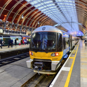 Heathrow Express tickets in London: Gallery Photo 34kd4g
