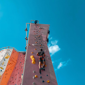 The Crag Rock Climbing in Manama: Gallery Photo n1467x