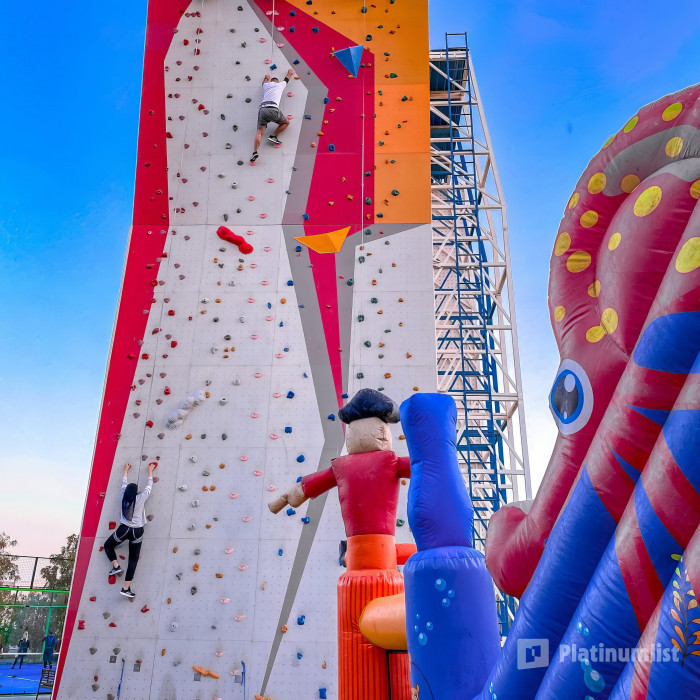 The Crag Rock Climbing in Manama: Gallery Photo z7y478