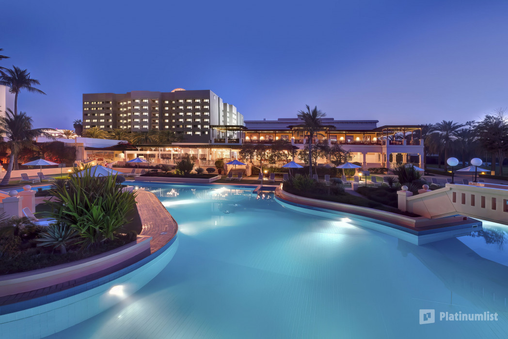 Pool Pass at Aloft Muscat in Muscat: Gallery Photo n282rj Pool Pass at Aloft Muscat in Muscat: Gallery Photo n282rj