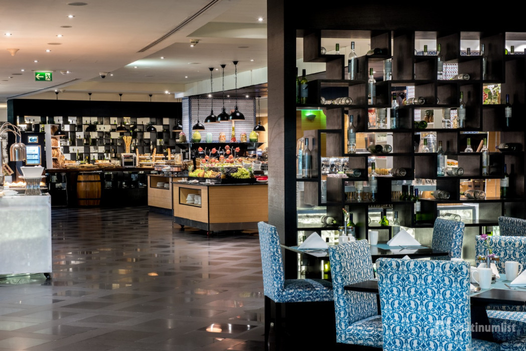 Iftar and Suhoor at Rixos The Palm Dubai in Dubai: Gallery Photo mn196z Iftar and Suhoor at Rixos The Palm Dubai in Dubai: Gallery Photo mn196z