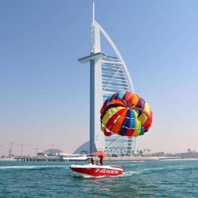 Photo de Parasailing Experience Jumeirah dans Dubai : Galerie Photo 3y5eyq