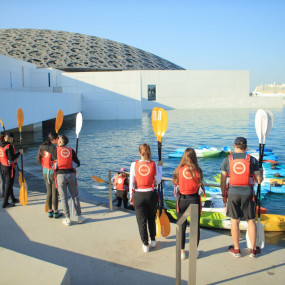 Guided Kayak Tour at Louvre Abu Dhabi in Abu Dhabi: Gallery Photo n28ogr