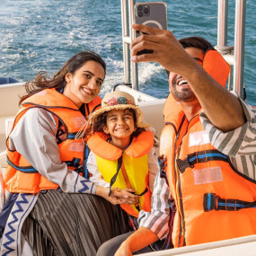 Boat trip with snorkeling to Jarada Island in Manama : Galerie de photos 3pe9p8