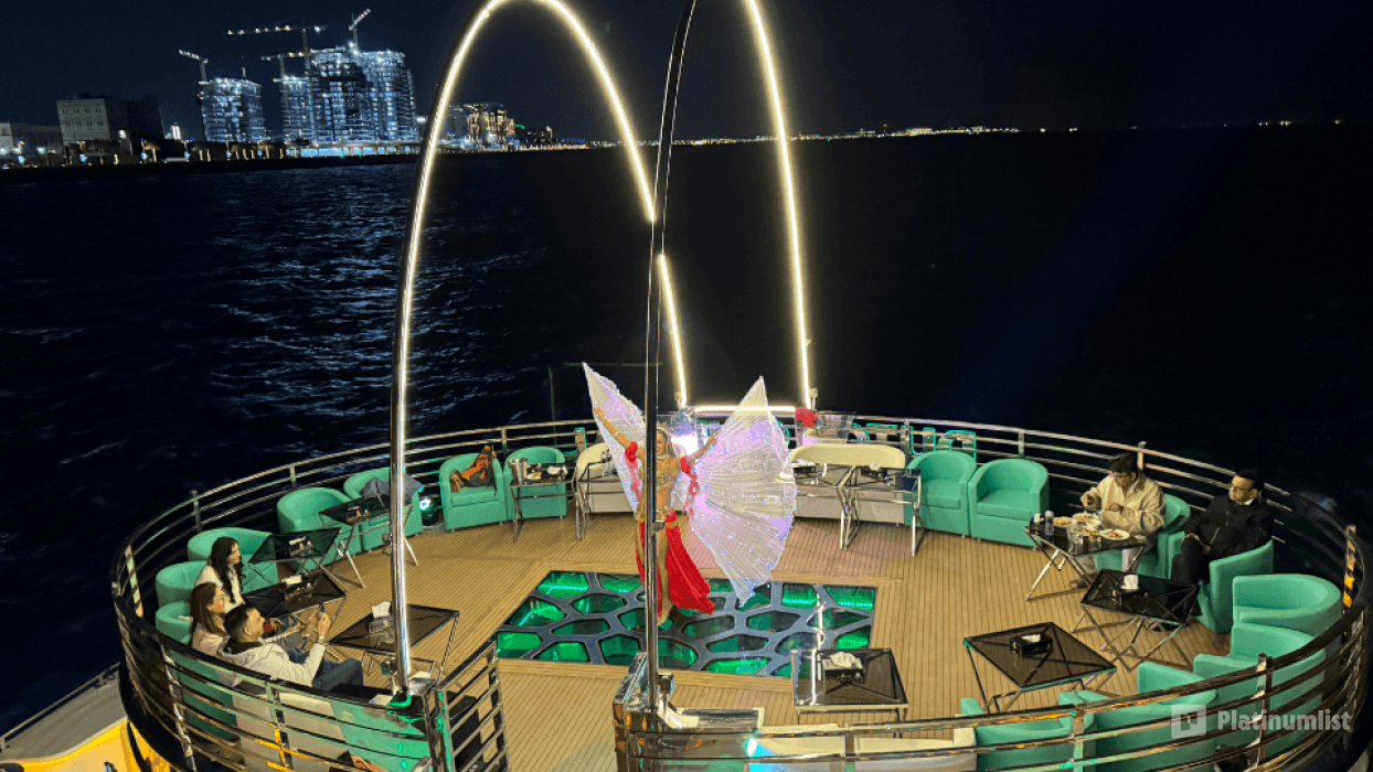 Lotus Royale Dinner Cruise in Dubai: Gallery Photo zooerb