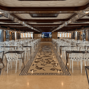 Photo from عشاء لوتس رويال كروز in دبي: Gallery Photo 3qbwp6