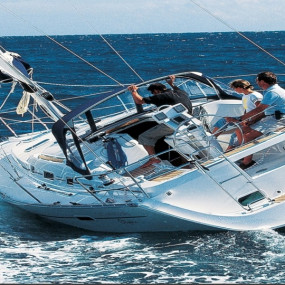 Unique Sailing Boat Cruises in Dubai by Bliss Yacht & Rentals in Dubai: Gallery Photo zm0p26