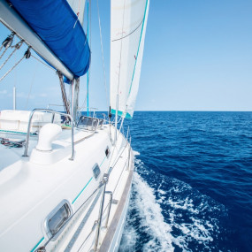 Photo from Unique Sailing Boat Cruises in Dubai by Bliss Yacht & Rentals in Dubai: Gallery Photo zv6yqq