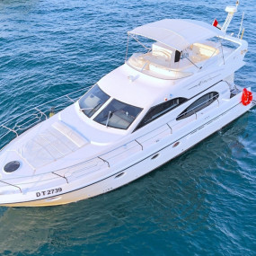 Photo from رحلة بحرية فاخرة خاصة على متن يخت أنيق بطول 50 قدمًا في دبي in دبي: Gallery Photo n26664