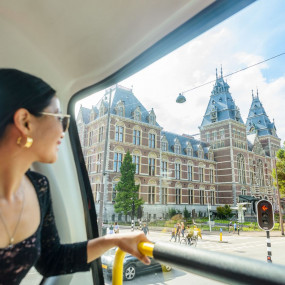 Hop-On Hop-Off Amsterdam Bus - 24 Hours in Amsterdam: Gallery Photo 3j55rv