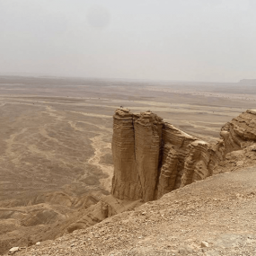 Edge of The World Trip in Riyadh: Gallery Photo zg44rr