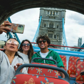 Hop-On Hop-Off London in London: Gallery Photo 34jjod