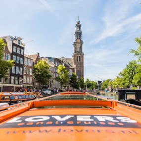Amsterdam: Lovers Canal Cruise from Central Station in Amsterdam: Gallery Photo 3e772q