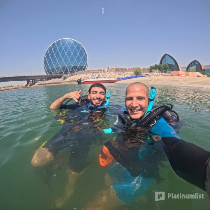 Abu Dhabi PADI Discover Scuba Diving Program in Abu Dhabi : Galerie de photos zm006y