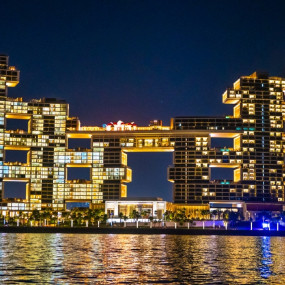 Photo from Luxury Shared Yachts Tours With BBQ and Drinks in Dubai: Gallery Photo 3rwwpv