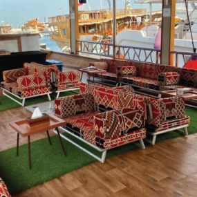 3d774b استديو الصور :الدوحة في رحلة أثناء غروب الشمس على متن قارب الداو