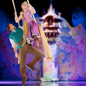 3d7vq6 استديو الصور :المنامة في ديزني على الجليد في مركز البحرين العالمي للمعارض