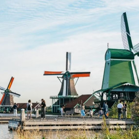 Zaanse Schans, Edam, Volendam & Marken: Half-Day Guided Tour in Amsterdam: Gallery Photo z7x58d