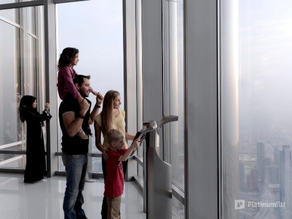 zg4e2r استديو الصور :دبي في قمة برج خليفة – تذكرة سيلفر