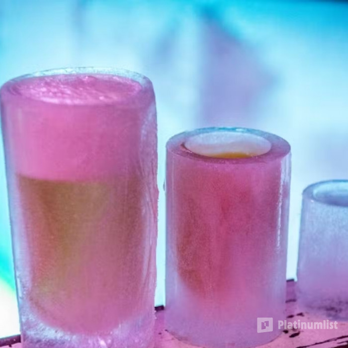 XtraCold Icebar Experience: Skip The Line + 3 Drinks in Amsterdam: Gallery Photo z94y21