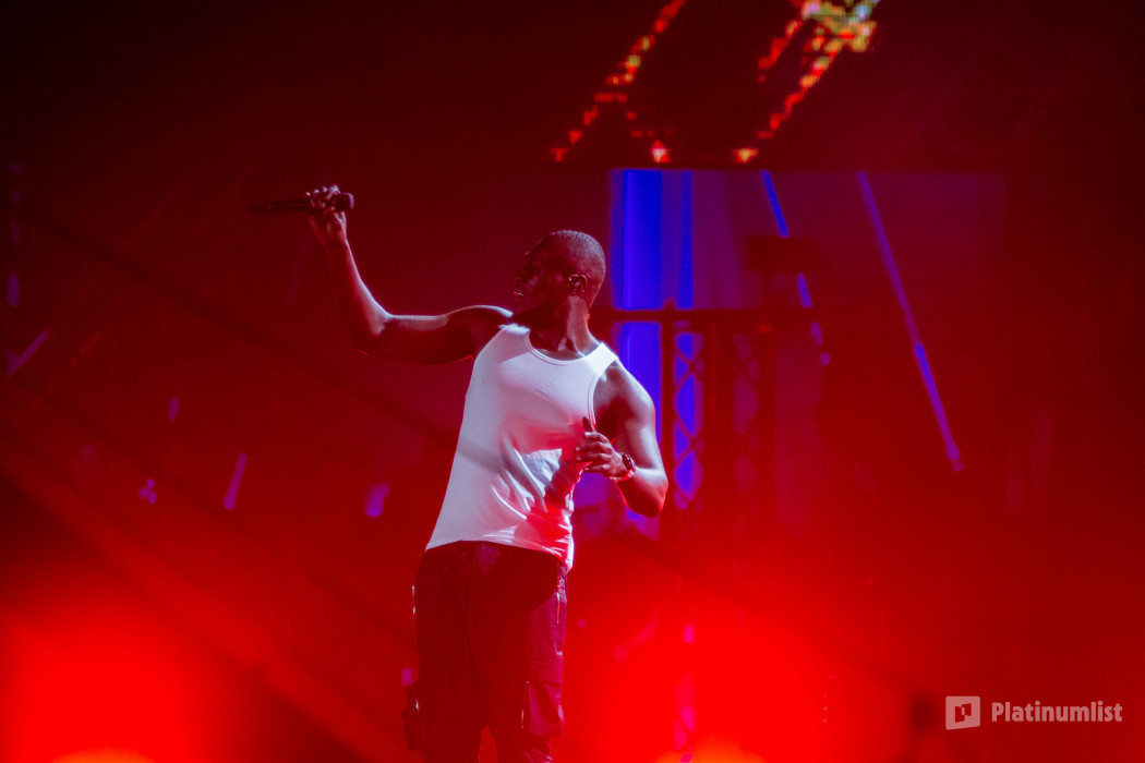 3xkkkn استديو الصور :دبي في Virgin Radio RedFestDXB 2020