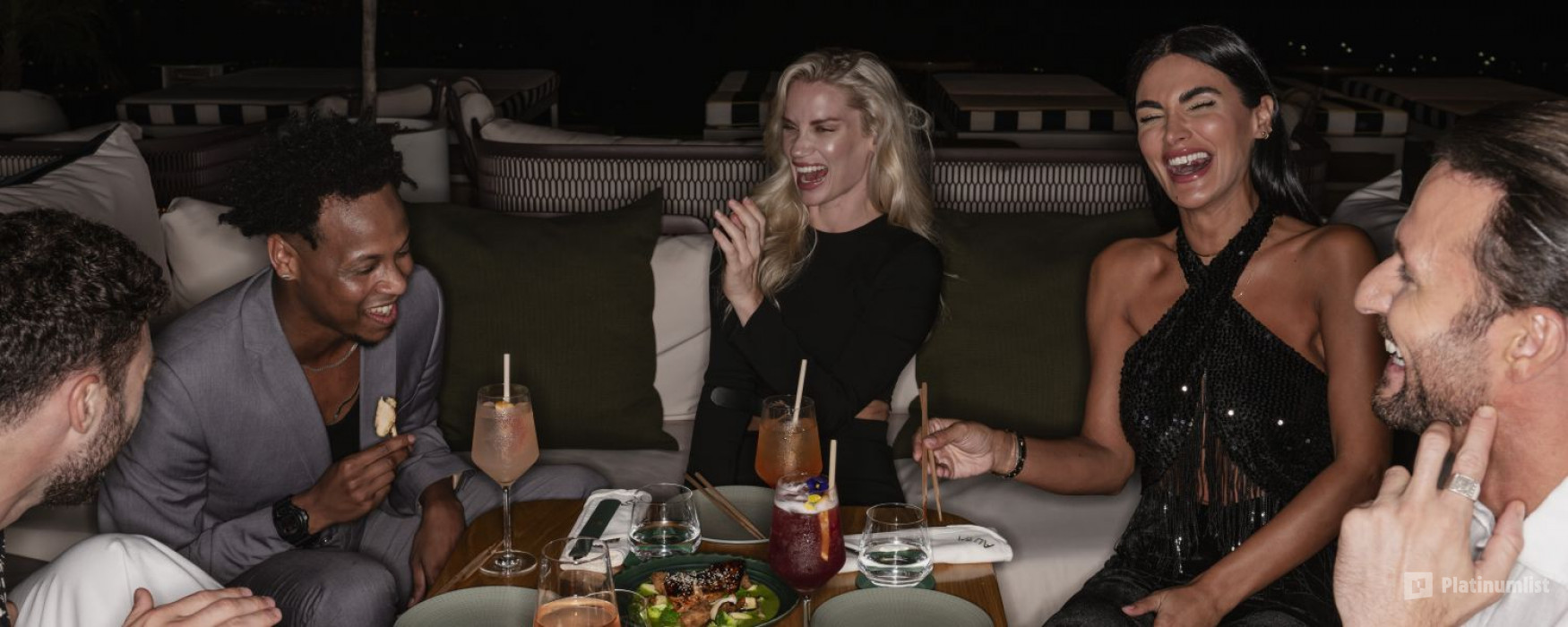 AURA Skypool Dining Experience in Dubai: Gallery Photo z7xqrw AURA Skypool Dining Experience in Dubai: Gallery Photo z7xqrw