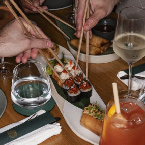 Photo from تجربة الطعام في أورا سكاي بول in دبي: Gallery Photo 34jv48