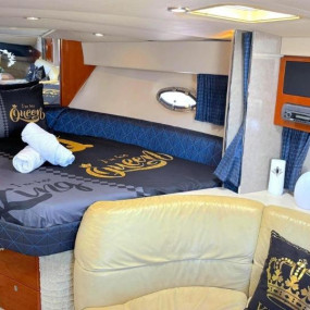 Private Luxury Yacht Cruise in 35FT in Dubai: Gallery Photo 3pjpw8