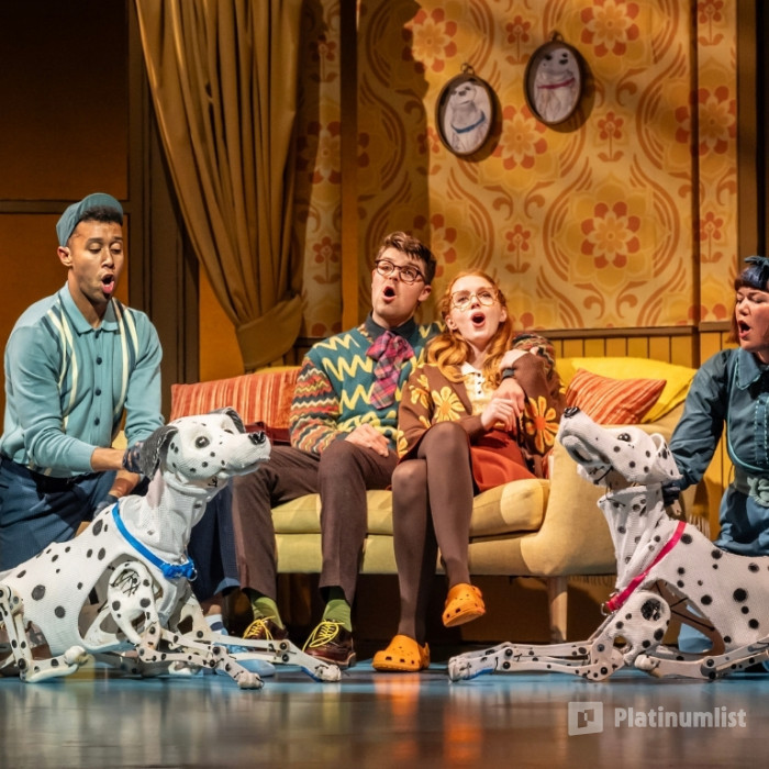 101 Dalmatians The Musical in London in London: Gallery Photo 3qepoe