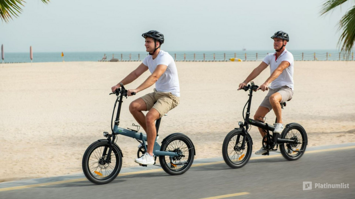 Curated Self-Ride Escapade - Beachside Route in Dubai: Gallery Photo zg45k1