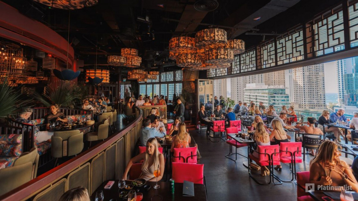 34j4jb استديو الصور :دبي في آسيا آسيا - قائمة طعام سنست بيير 7