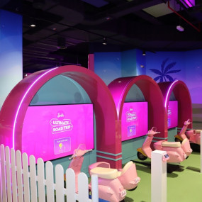 3d7qb6 استديو الصور :أبوظبي في مهمة اللعب! من ماتيل