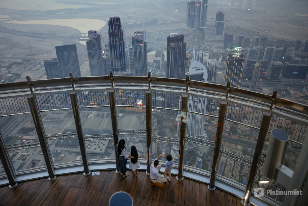 At The Top, Burj Khalifa Silver + Dubai Aquarium in Dubai : Galerie de photos 3j50qq