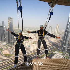 At the Top level 124 + Edge Walk in Dubai: Gallery Photo n26e7k